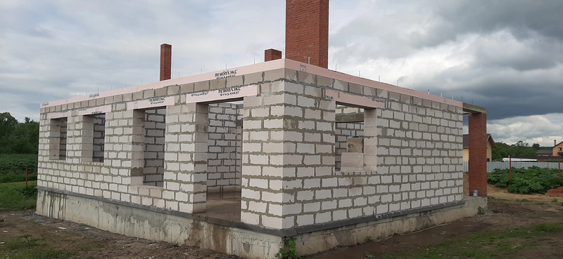 Преимущества и недостатки газобетона